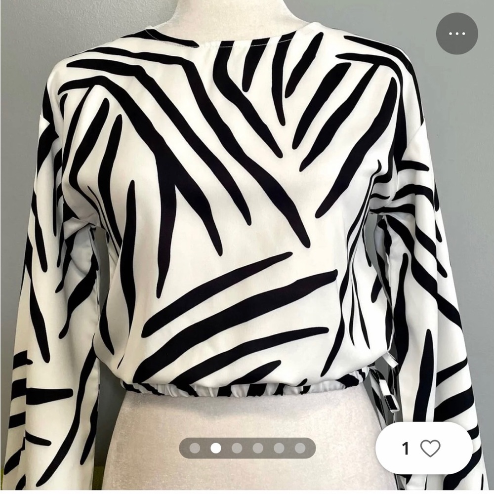 4th + Reckless Bianca Zebra Animal Print Tie Hem Crop Top- Large